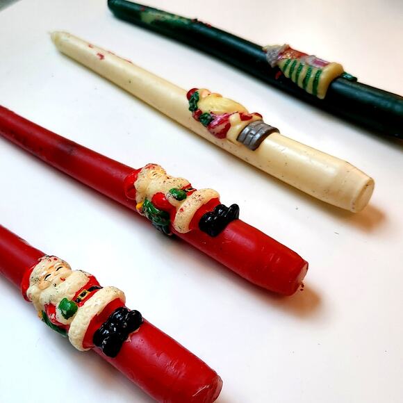 🎅 Vintage Set of 4 Christmas Molded Taper Candles – Mid-Century Holiday Decor - Picture 4 of 11